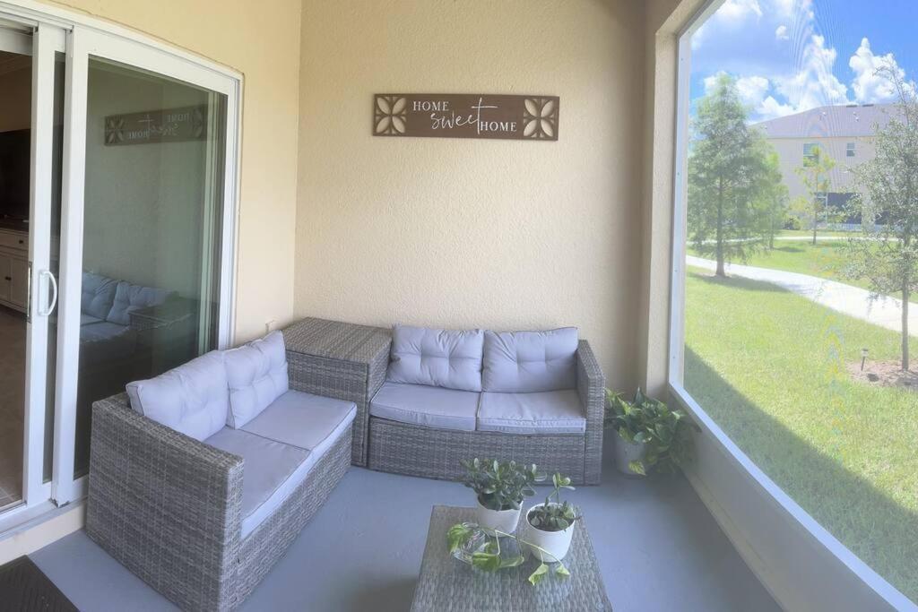 Luxurious Farm Style House Villa Кисими Екстериор снимка